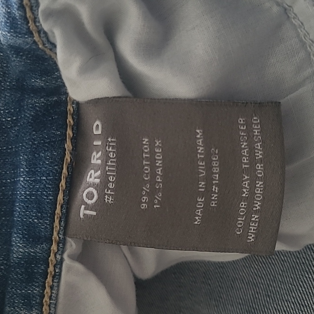 Torrid .. Crop Boyfriend‎ .. Vintage Stretch .. 18 - Picture 6 of 6